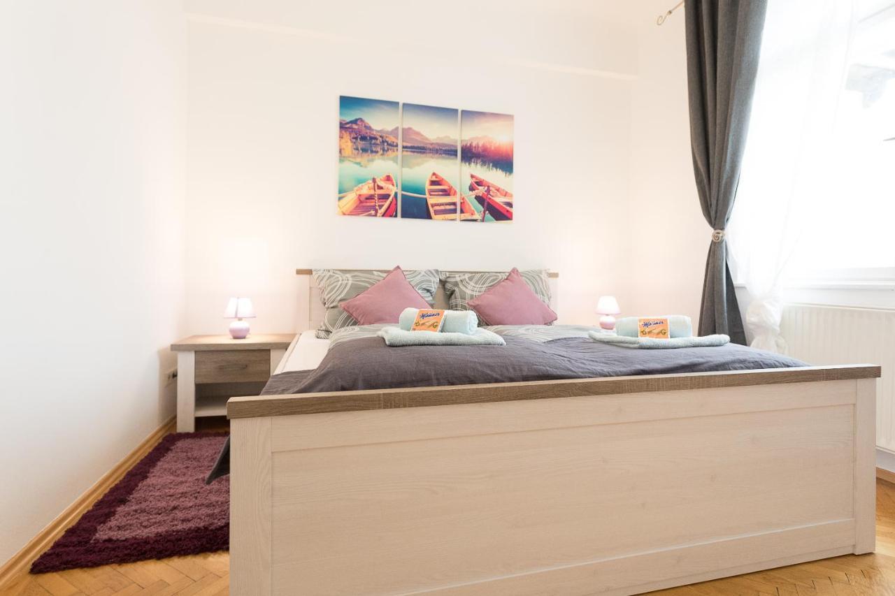 French Balcony - 45M² - Szeneviertel Apartment Vienna Exterior photo